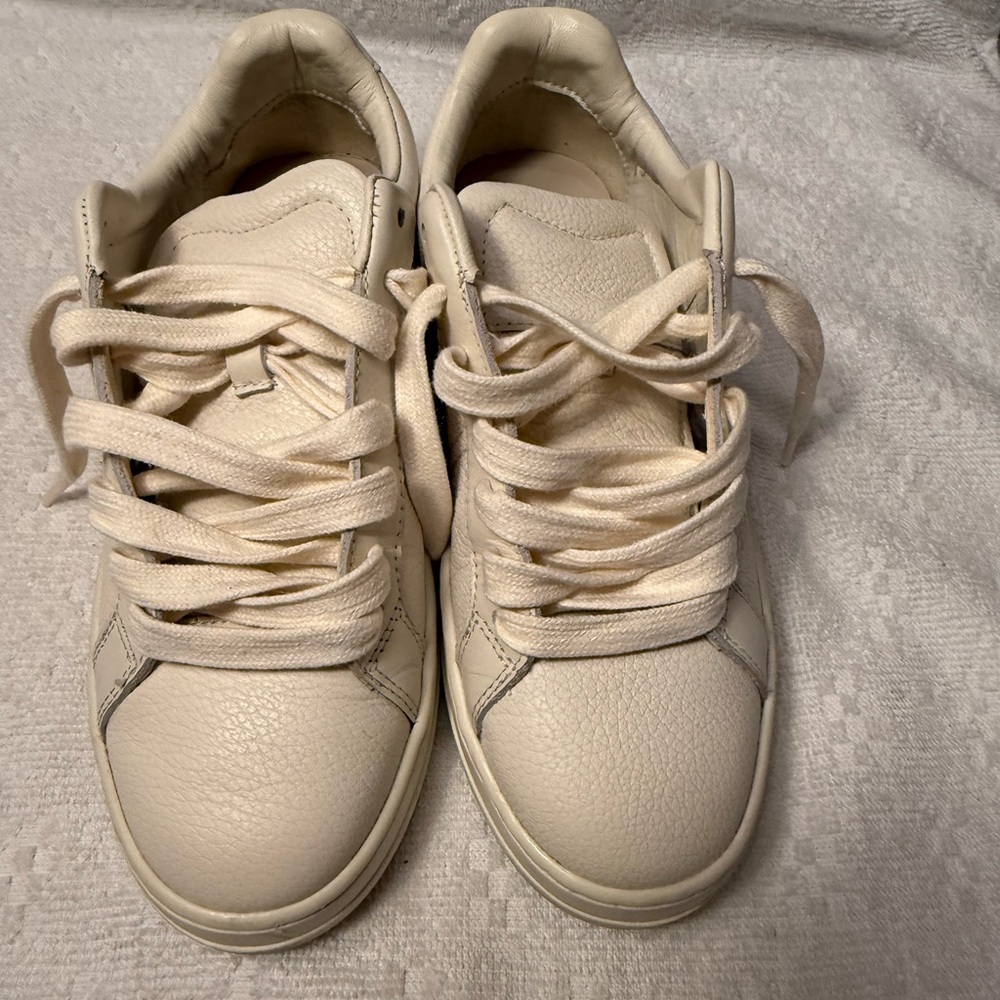 Zara Cream Leather Sneakers - Picture 3 of 7